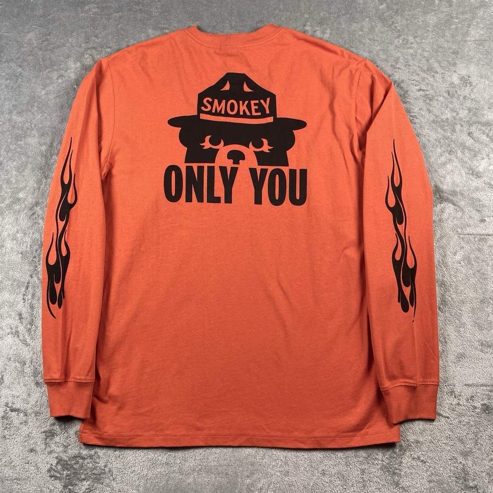 Filson Smokey The Bear Shirt Mens Size M Orange Long Sleeve Pioneer Flames‎ NWT